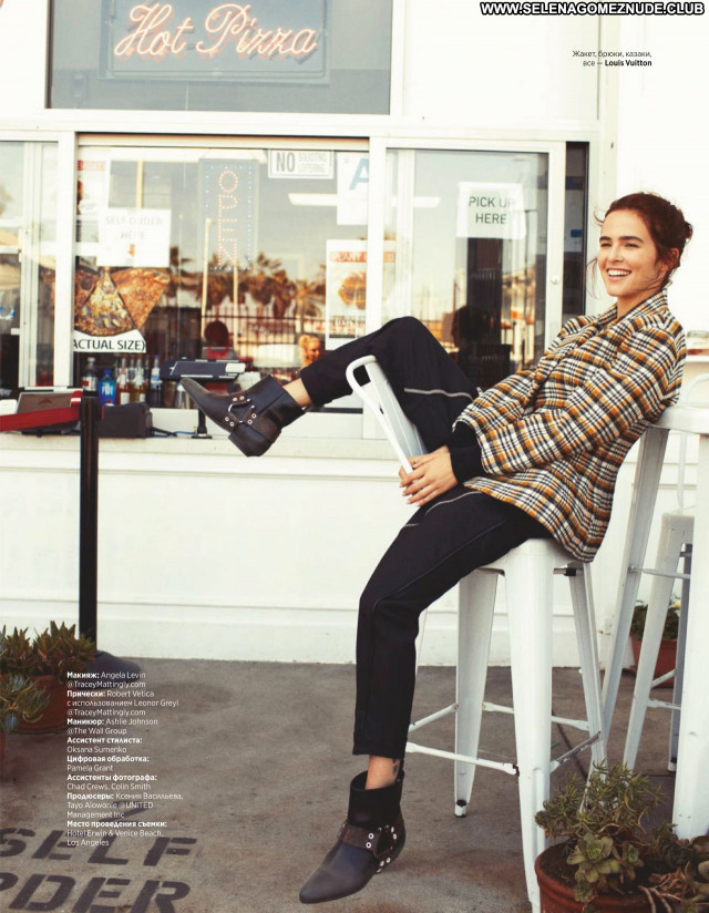 Zoey Deutch No Source  Beautiful Sexy Babe Celebrity Posing Hot