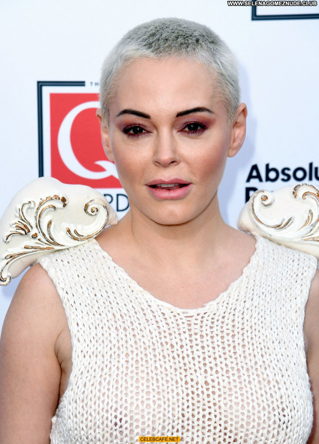 Rose Mcgowan No Source Posing Hot Beautiful Awards Celebrity Babe See