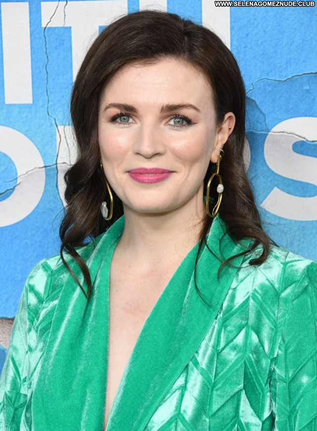 Aisling Bea No Source  Celebrity Babe Sexy Posing Hot Beautiful