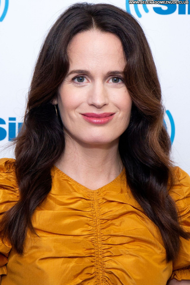 Elizabeth Reaser No Source  Celebrity Posing Hot Sexy Beautiful Babe