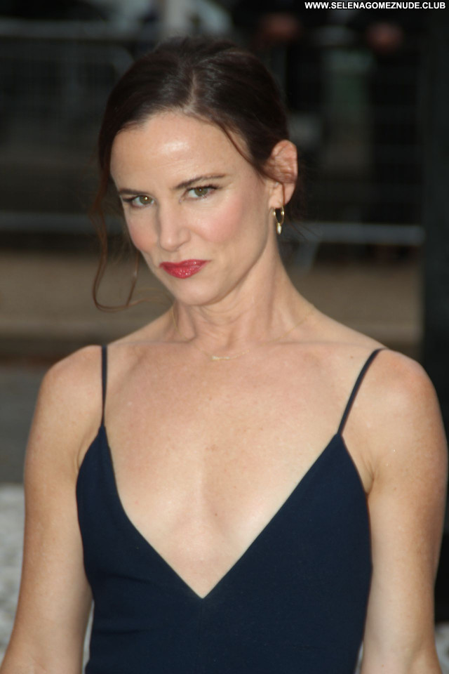 Juliette Lewis No Source  Posing Hot Celebrity Beautiful Sexy Babe