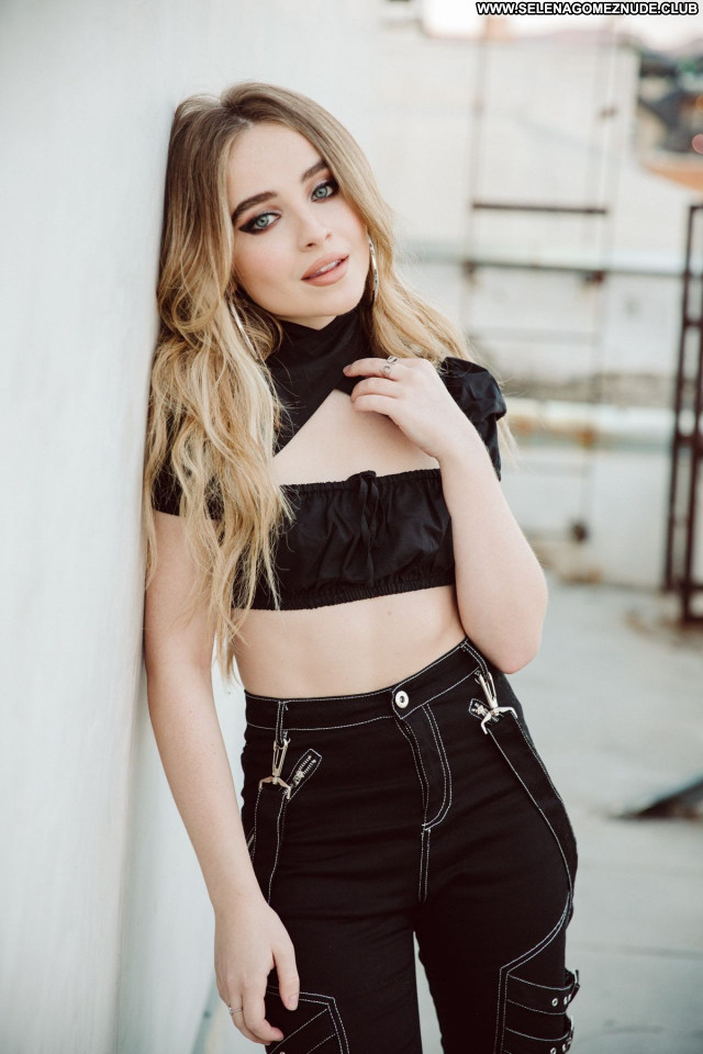 Sabrina Carpenter No Source Beautiful Celebrity Posing Hot Sexy Babe