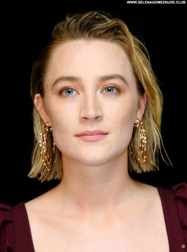 Saoirse Ronan No Source Celebrity Beautiful Babe Sexy Posing Hot