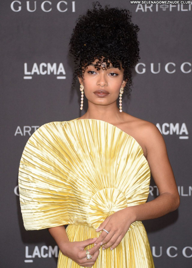 Yara Shahidi No Source Beautiful Posing Hot Celebrity Babe Sexy