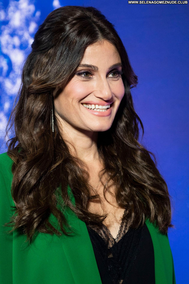 Idina Menzel No Source Celebrity Posing Hot Sexy Beautiful Babe