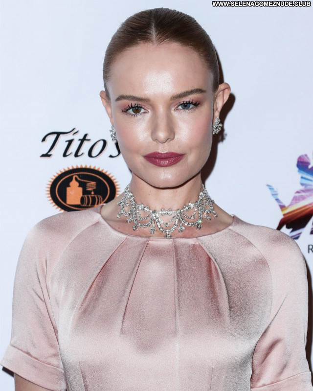 Kate Bosworth No Source Posing Hot Celebrity Beautiful Sexy Babe