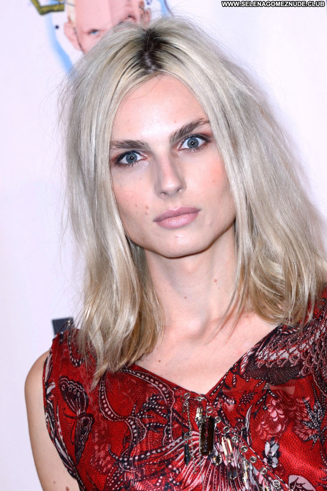 Andreja Pejic No Source Babe Celebrity Beautiful Posing Hot Sexy