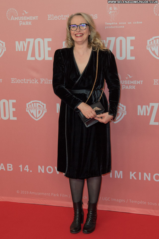Julie Delpy No Source  Celebrity Babe Sexy Posing Hot Beautiful