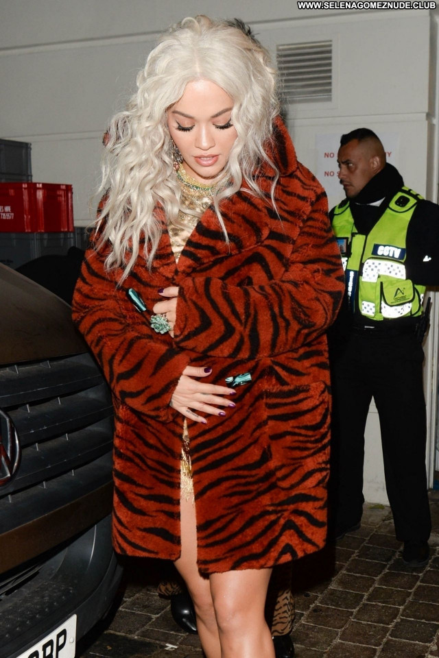 Rita Ora No Source Celebrity Beautiful Babe Posing Hot Sexy