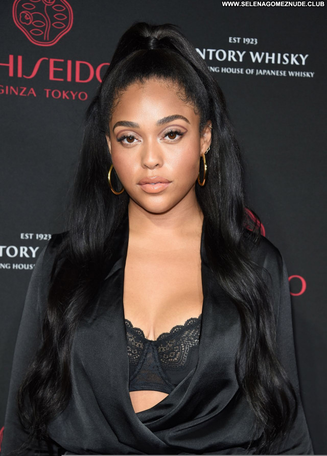 Jordyn Woods No Source Celebrity Posing Hot Beautiful Sexy Babe