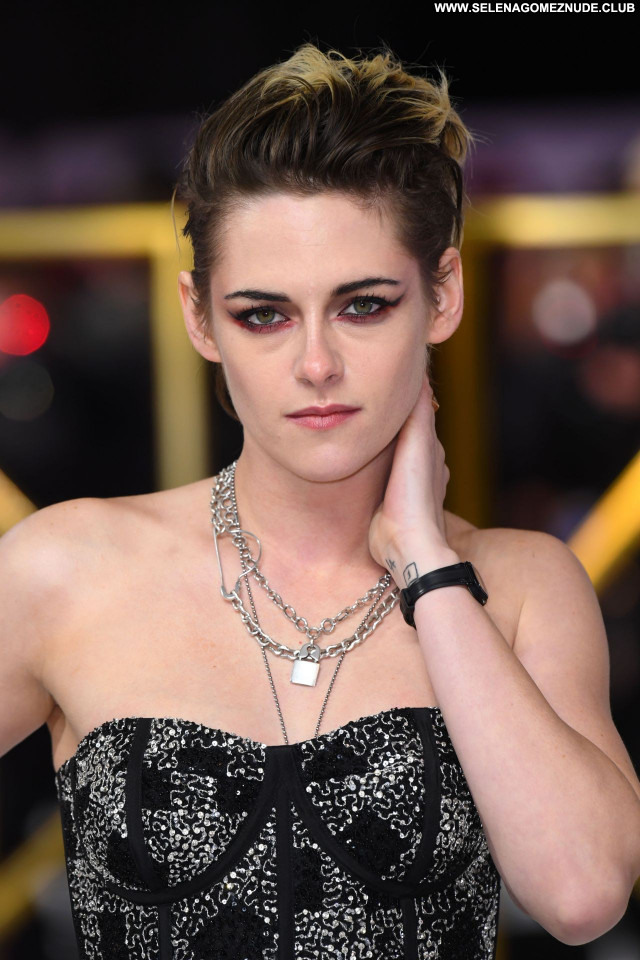 Kristen Stewart No Source Sexy Babe Posing Hot Celebrity Beautiful