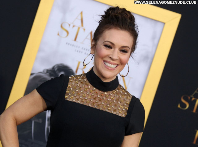 Alyssa Milano No Source  Celebrity Posing Hot Beautiful Sexy Babe