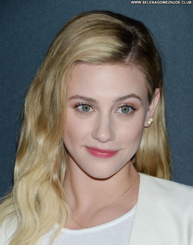 Lili Reinhart No Source Celebrity Babe Posing Hot Beautiful Sexy