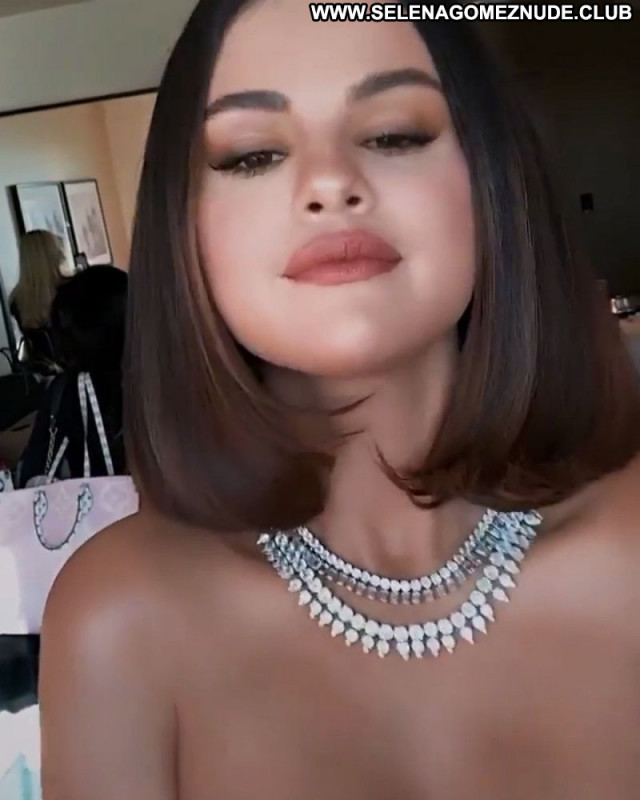 Selena Gomez No Source Beautiful Babe Sexy Celebrity Posing Hot