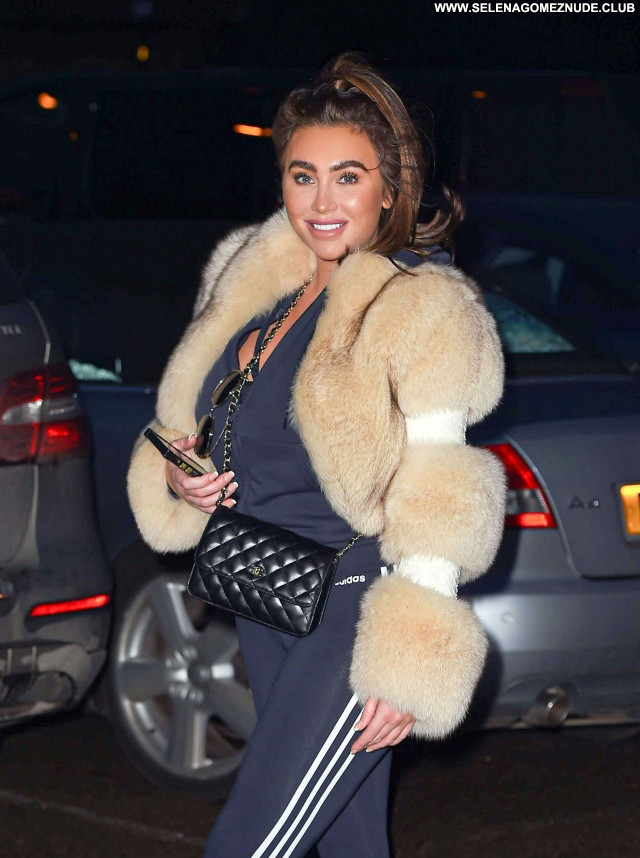 Lauren Goodger No Source Posing Hot Celebrity Beautiful Sexy Babe