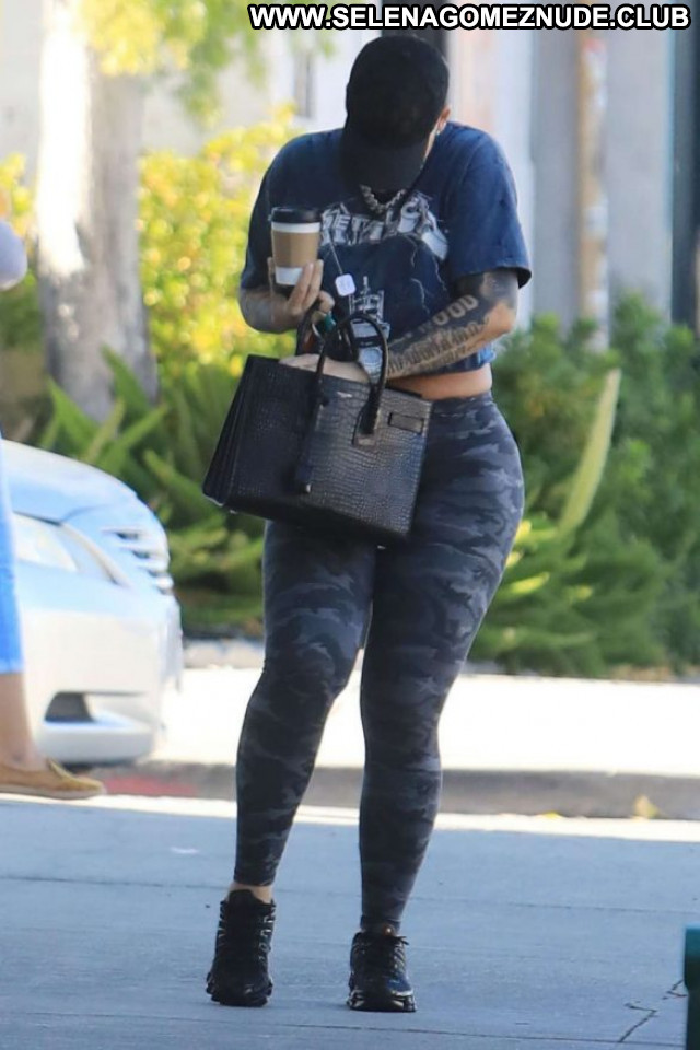 Amber Rose Los Angeles Posing Hot Paparazzi Beautiful Babe Celebrity