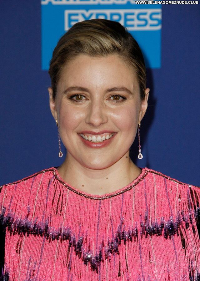 Greta Gerwig No Source Celebrity Beautiful Babe Posing Hot Sexy