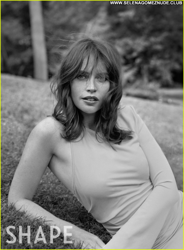 Felicity Jones No Source Sexy Celebrity Babe Posing Hot Beautiful