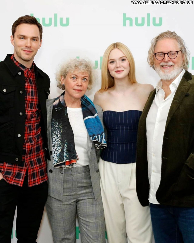 Elle Fanning No Source Beautiful Posing Hot Sexy Celebrity Babe