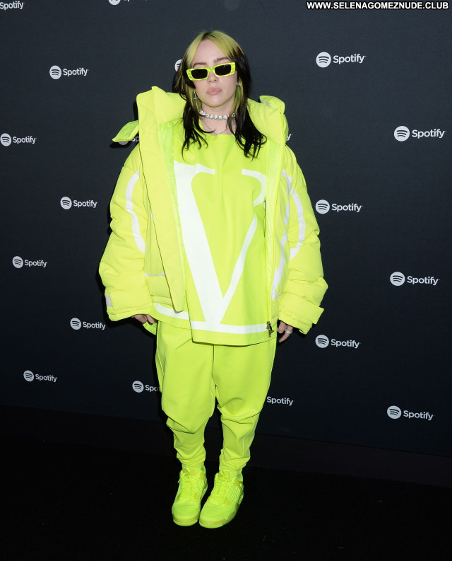 Billie Eilish No Source Babe Sexy Posing Hot Celebrity Beautiful