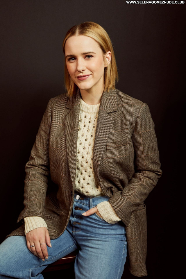 Rachel Brosnahan No Source Sexy Babe Celebrity Beautiful Posing Hot