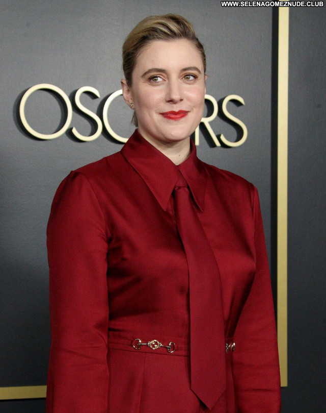 Greta Gerwig No Source  Sexy Babe Beautiful Posing Hot Celebrity