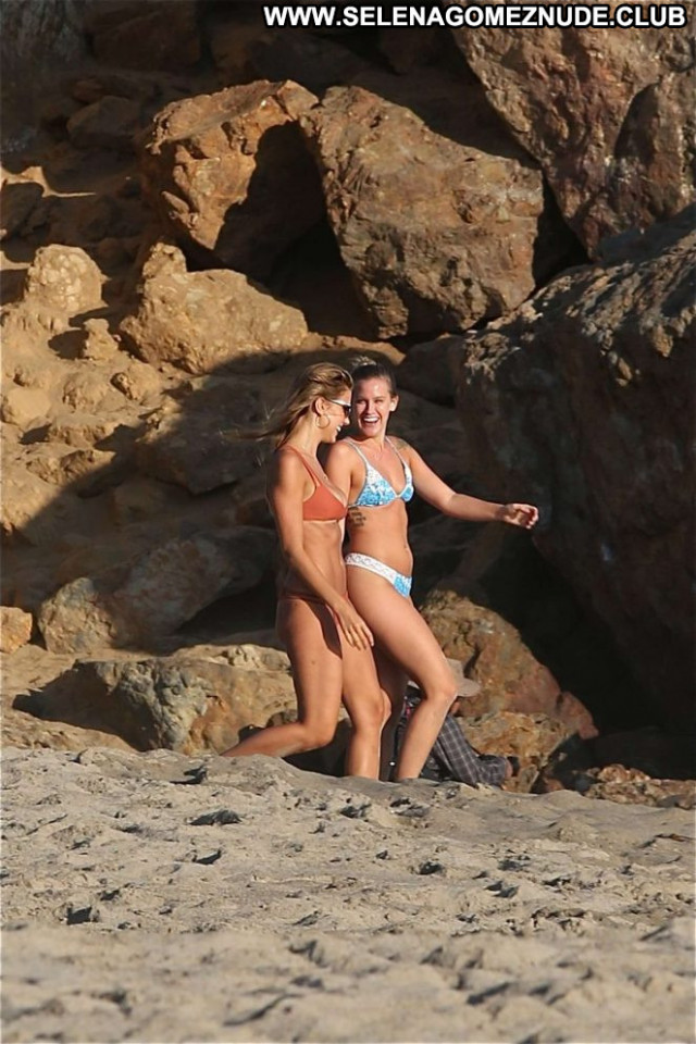 Kara Del Toro The Beach In Malibu Bikini Malibu Paparazzi Beautiful