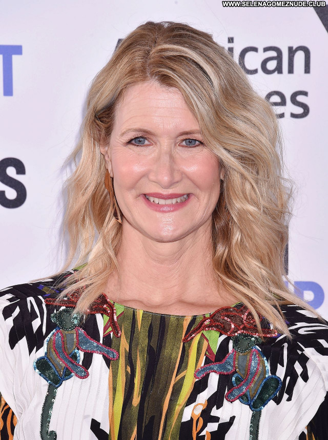 Laura Dern No Source Sexy Beautiful Babe Celebrity Posing Hot