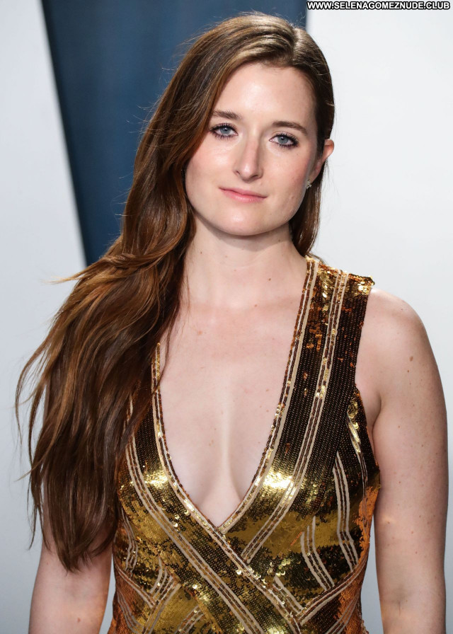 Grace Gummer No Source  Beautiful Sexy Posing Hot Celebrity Babe