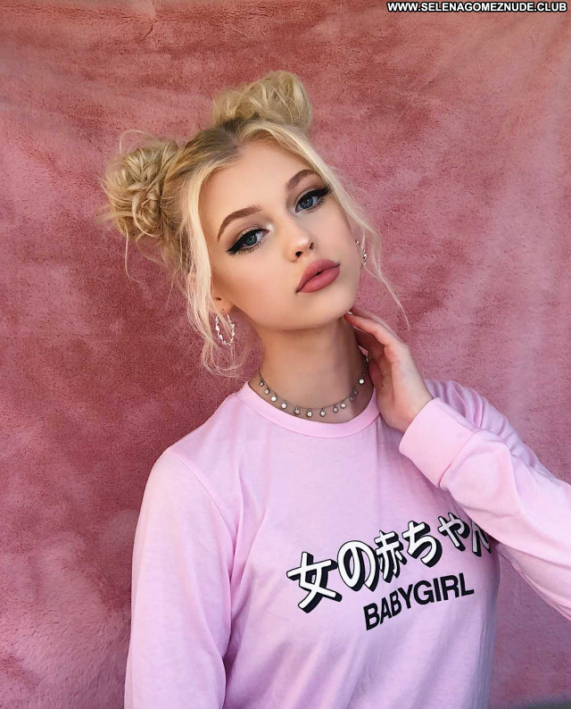 Loren Gray No Source  Paparazzi Posing Hot Babe Beautiful Celebrity