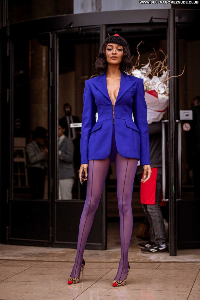 Jourdan Dunn Fashion Show Paparazzi Babe Posing Hot Celebrity