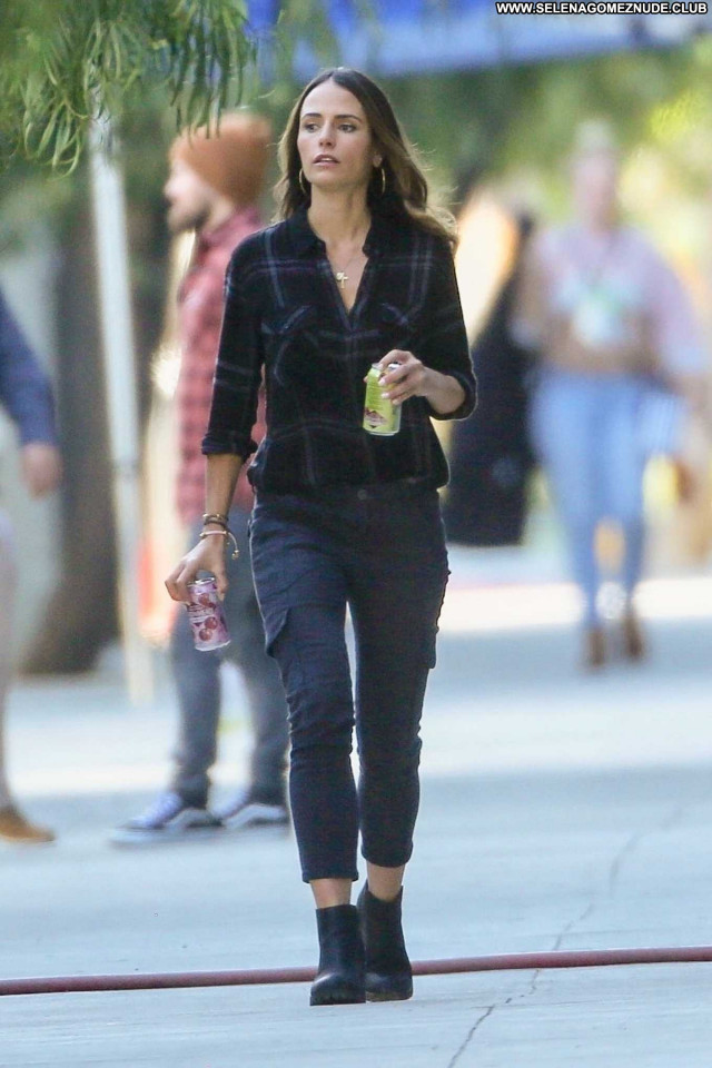 Jordana Brewster Fast Furious  Paparazzi Beautiful Babe Posing Hot