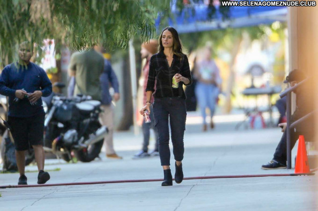 Jordana Brewster Fast Furious Paparazzi Babe Posing Hot Beautiful