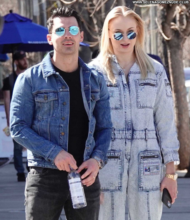 Sophie Turner Los Angeles Babe Celebrity Beautiful Posing Hot