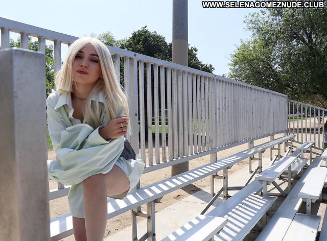 Ava Max No Source  Paparazzi Celebrity Babe Posing Hot Beautiful