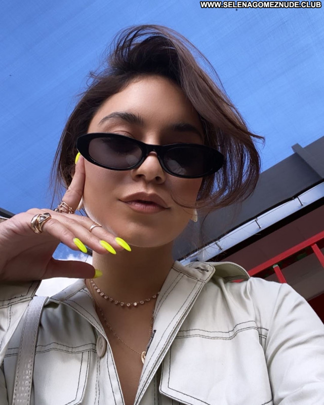 Vanessa Hudgens No Source Babe Posing Hot Paparazzi Celebrity