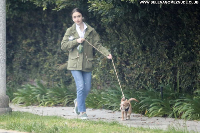 Lily Collins Beverly Hills Paparazzi Beautiful Posing Hot Babe