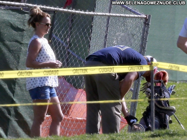 Britney Spears No Source  Beautiful Paparazzi Celebrity Babe Shorts