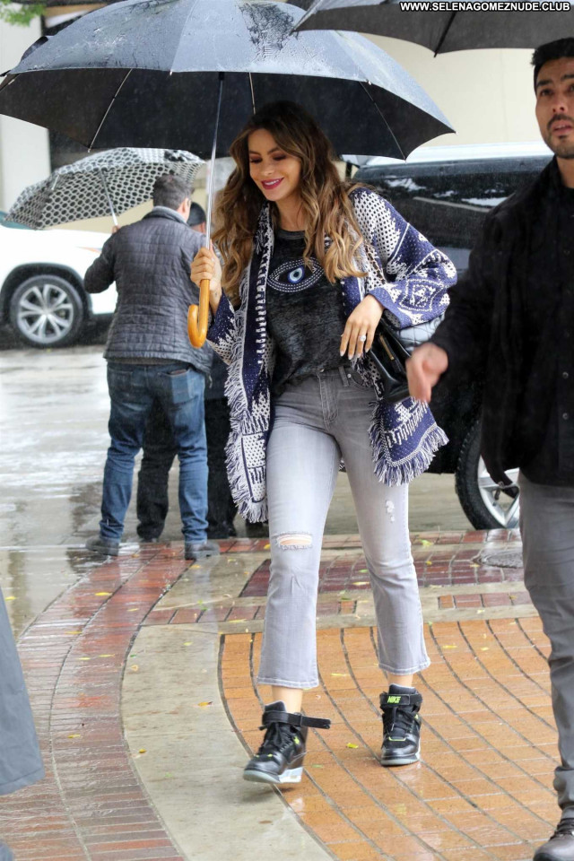 Sofia Vergara No Source Babe Paparazzi Posing Hot Celebrity Beautiful