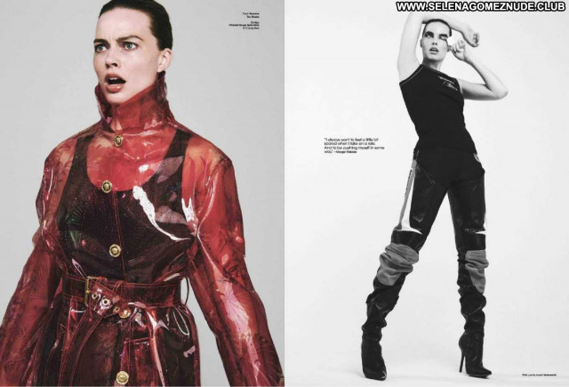 Margot Robbie V Magazine  Beautiful Posing Hot Babe Paparazzi