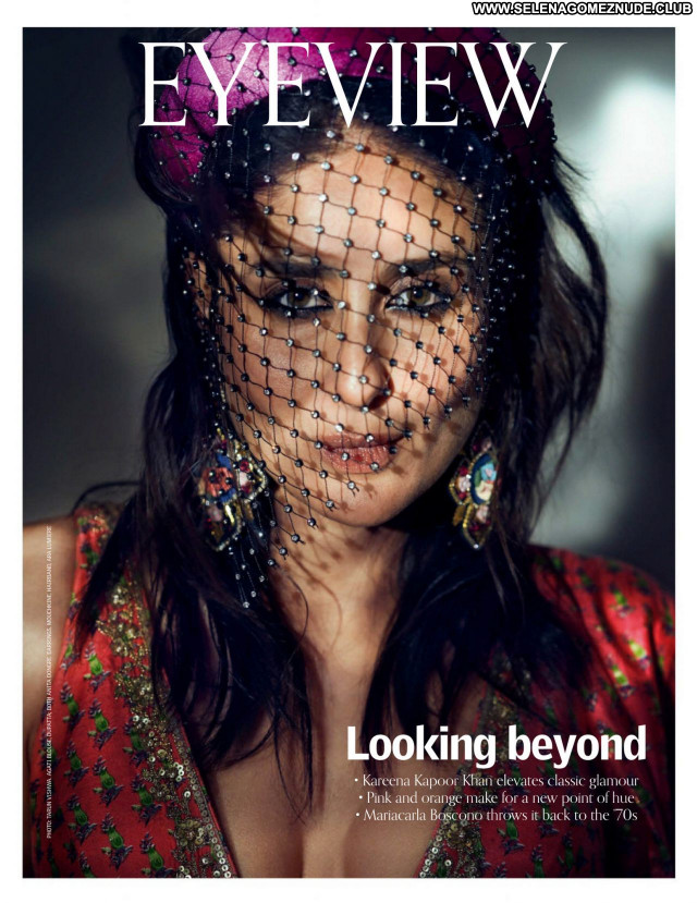 Kareena Kapoor No Source Sexy Celebrity Posing Hot Babe Beautiful