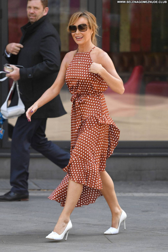 Amanda Holden No Source Celebrity Paparazzi Posing Hot Beautiful Babe