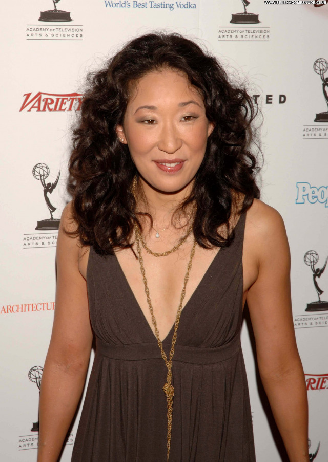 Sandra Oh No Source Babe Asian Posing Hot Celebrity Beautiful