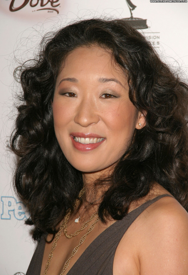 Sandra Oh No Source Asian Posing Hot Babe Celebrity Beautiful