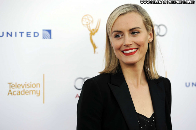 Taylor Schilling Emmy Awards Babe Paparazzi Celebrity Beautiful