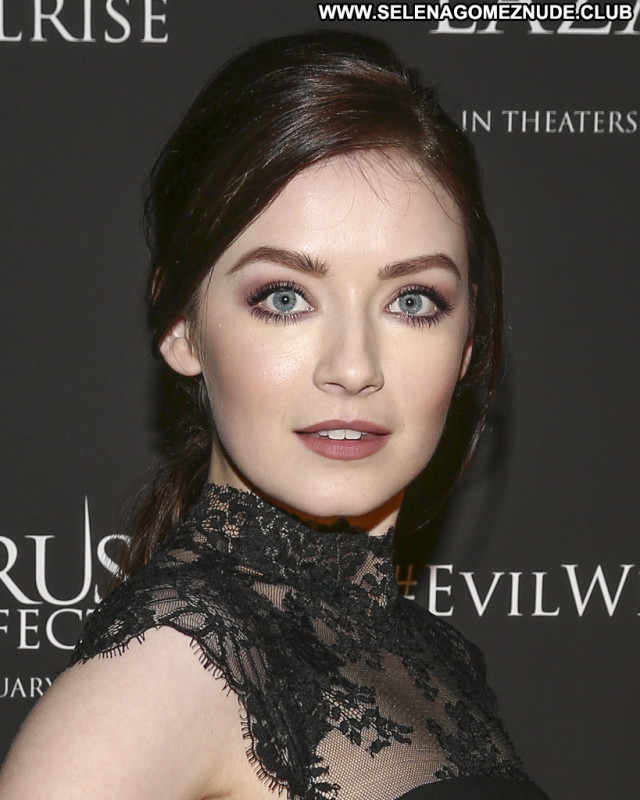 Sarah Bolger The Lazarus Effect  Beautiful Posing Hot Celebrity