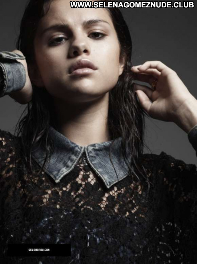 Selena Gomez W Magazine  Celebrity Beautiful Babe Posing Hot Magazine