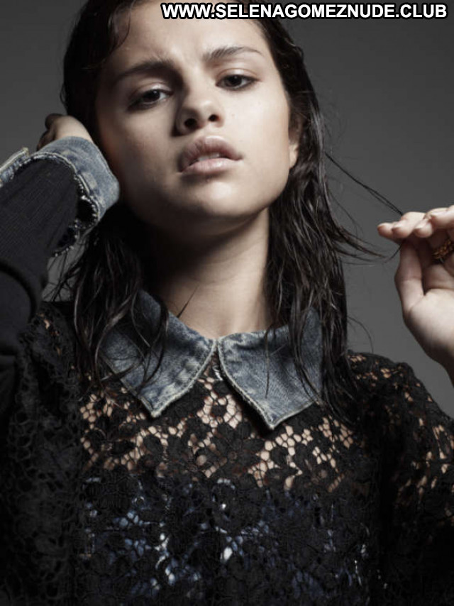 Selena Gomez W Magazine Magazine Paparazzi Posing Hot Babe Interview