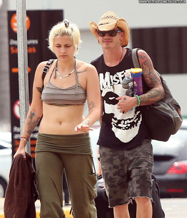 Paris Jackson No Source Beautiful Celebrity Mexico Paparazzi Babe