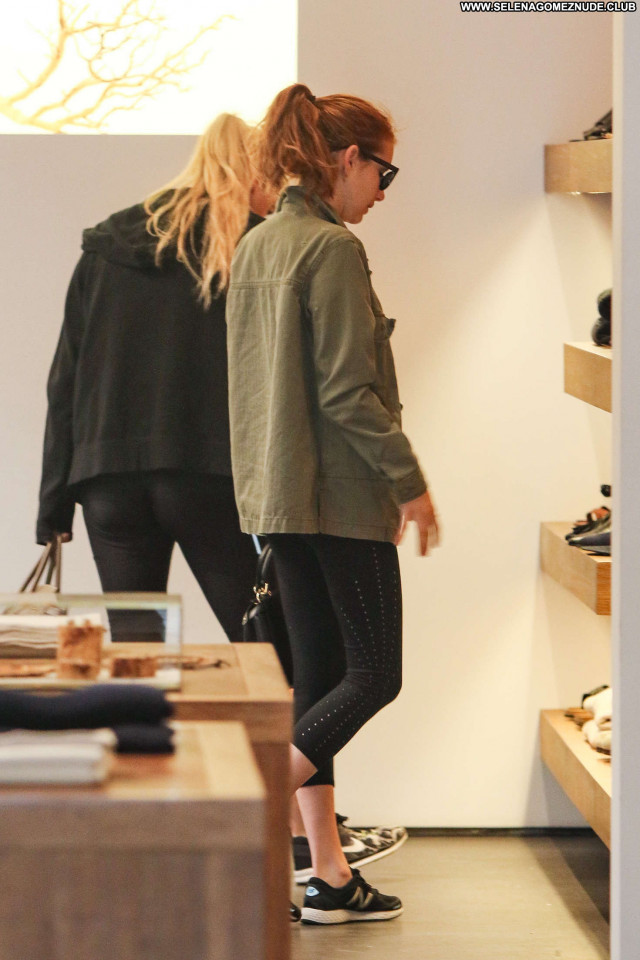 Emma Roberts Beverly Hills  Celebrity Babe Paparazzi Shopping Posing